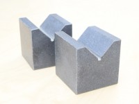 Granitové V-kocky (2ks) , DIN874/0 , Accurata